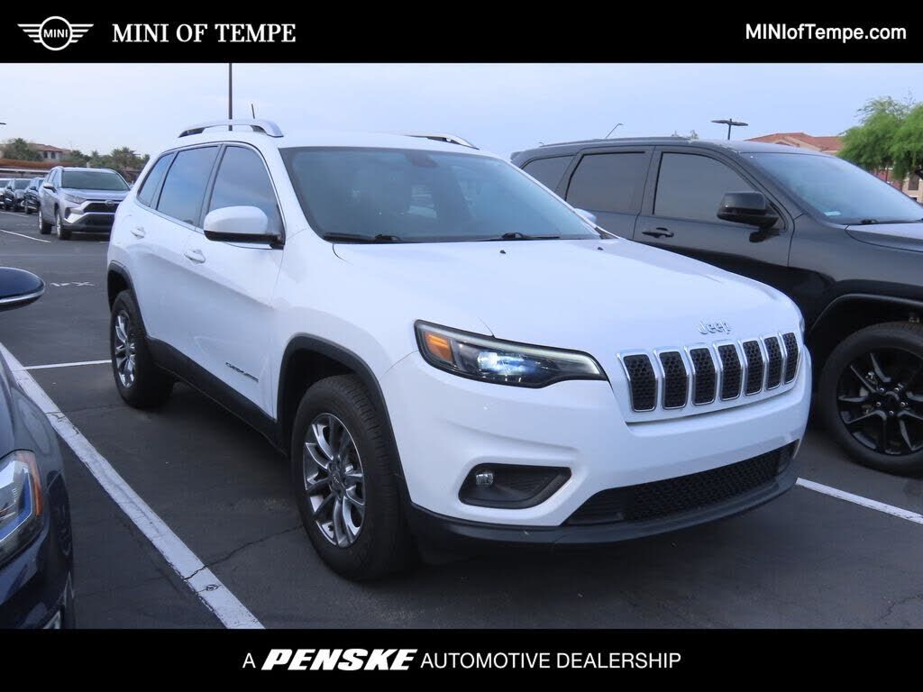 2020 JEEP Cherokee