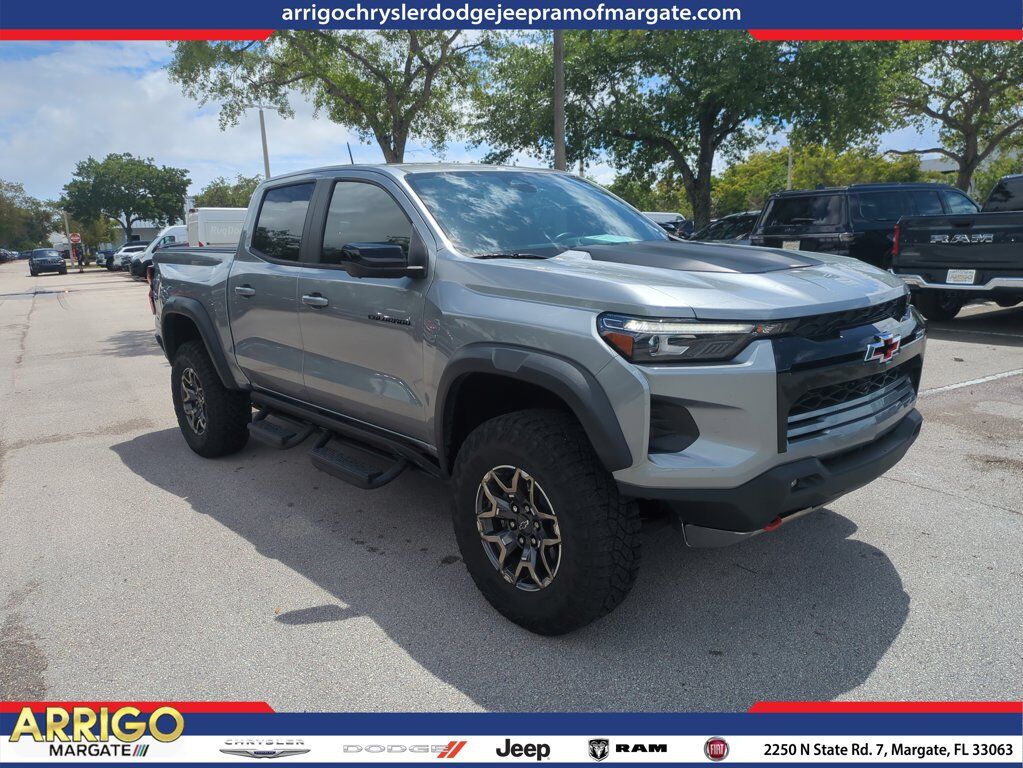 2023 CHEVROLET Colorado