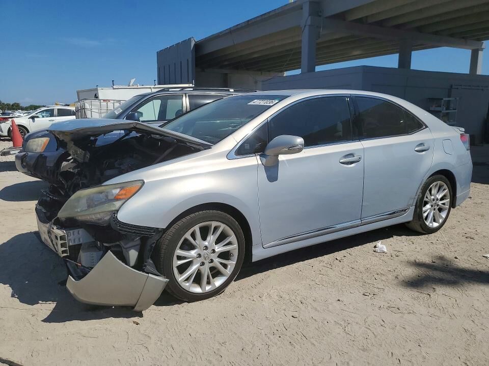 2010 LEXUS HS