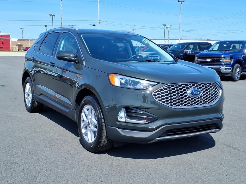 2024 FORD Edge