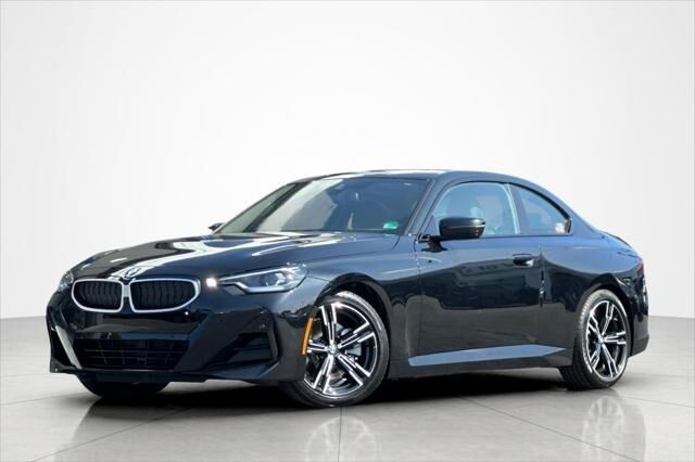 2026 BMW 230i