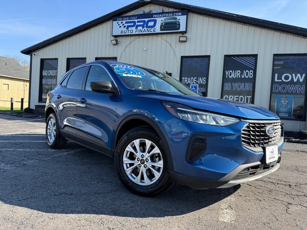 2023 FORD Escape