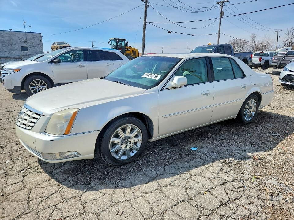 2011 CADILLAC DTS
