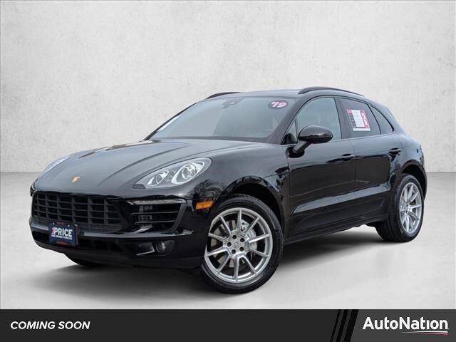 2018 PORSCHE Macan