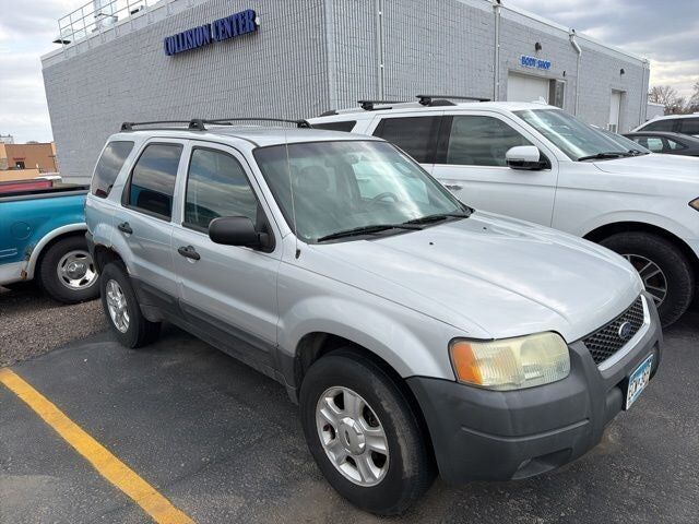 2004 FORD Escape