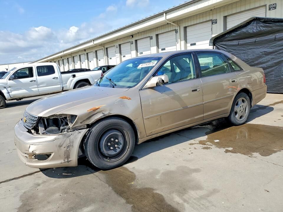 2003 TOYOTA Avalon