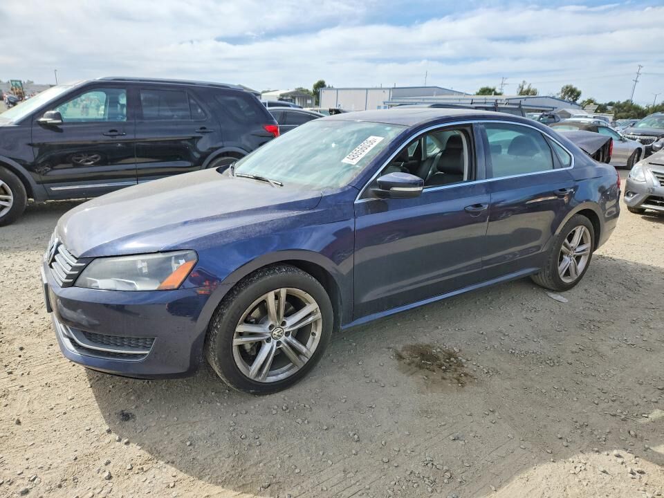 2015 VOLKSWAGEN Passat