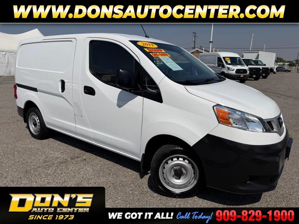 2019 NISSAN NV200