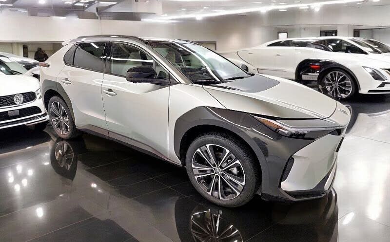 2023 TOYOTA bZ4X