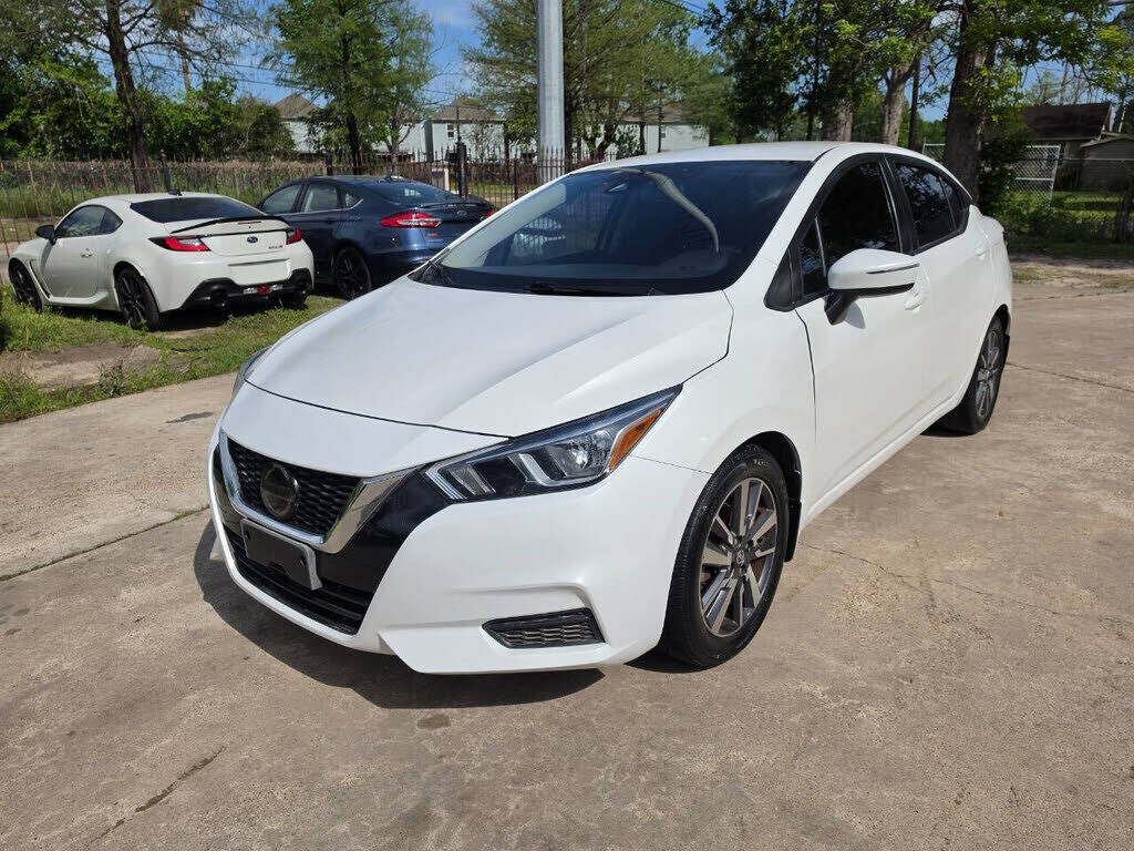 2020 NISSAN Versa