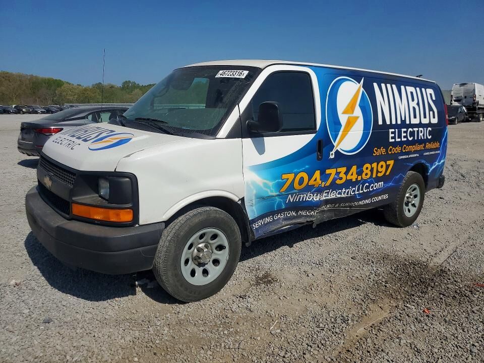 2013 CHEVROLET Express