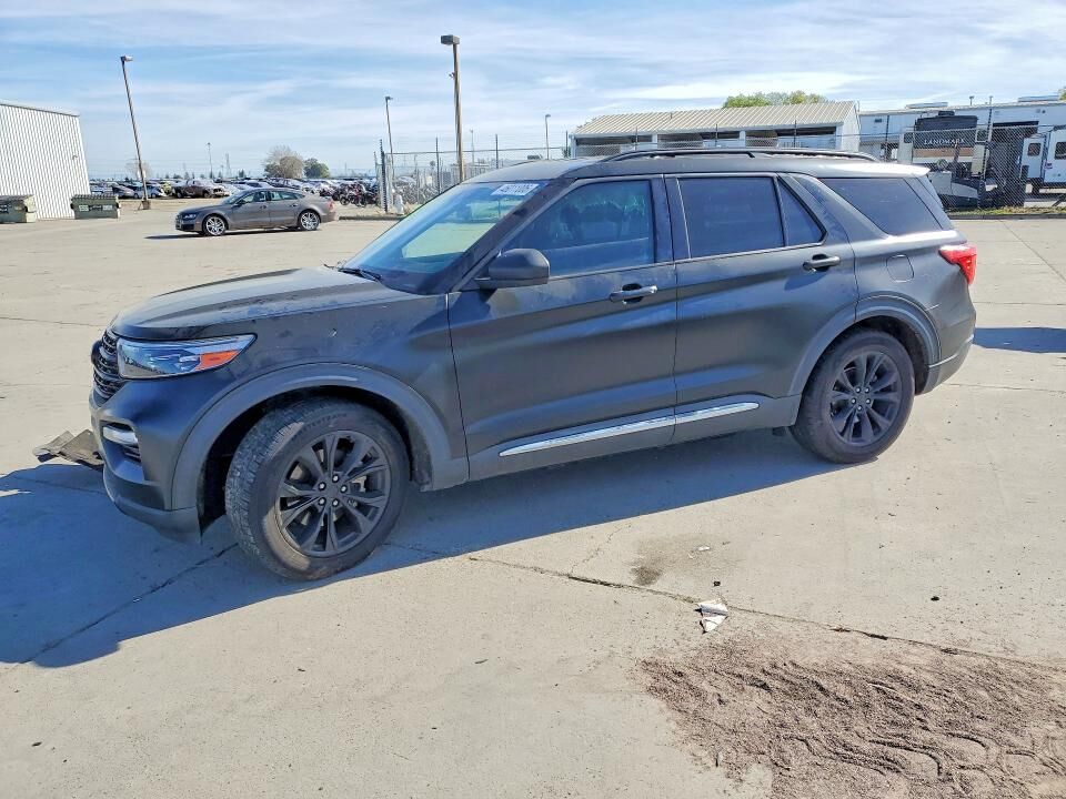 2020 FORD Explorer