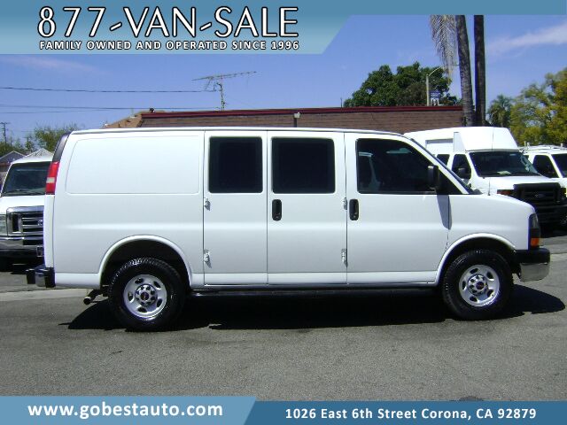 2017 GMC Savana