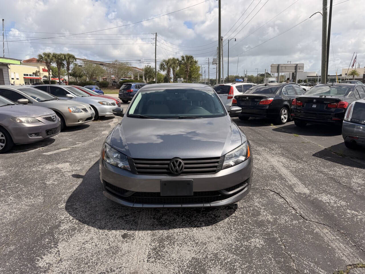 2014 VOLKSWAGEN Passat