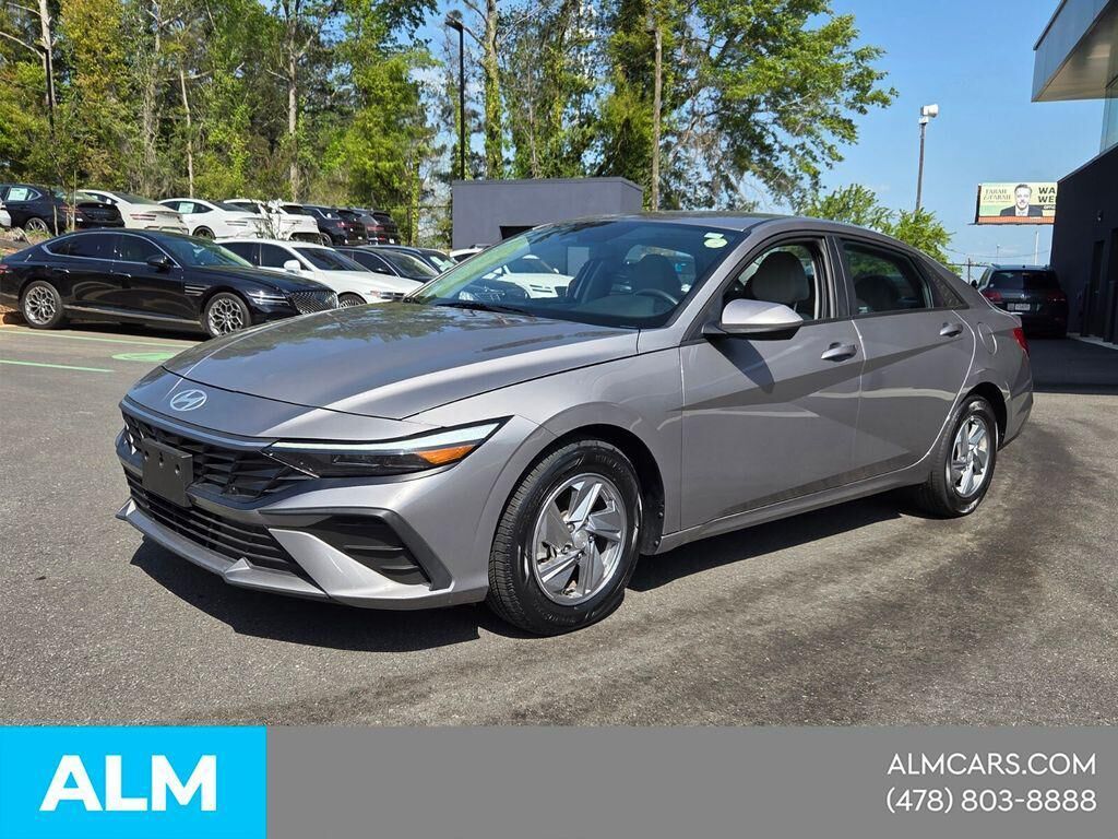 2024 HYUNDAI Elantra