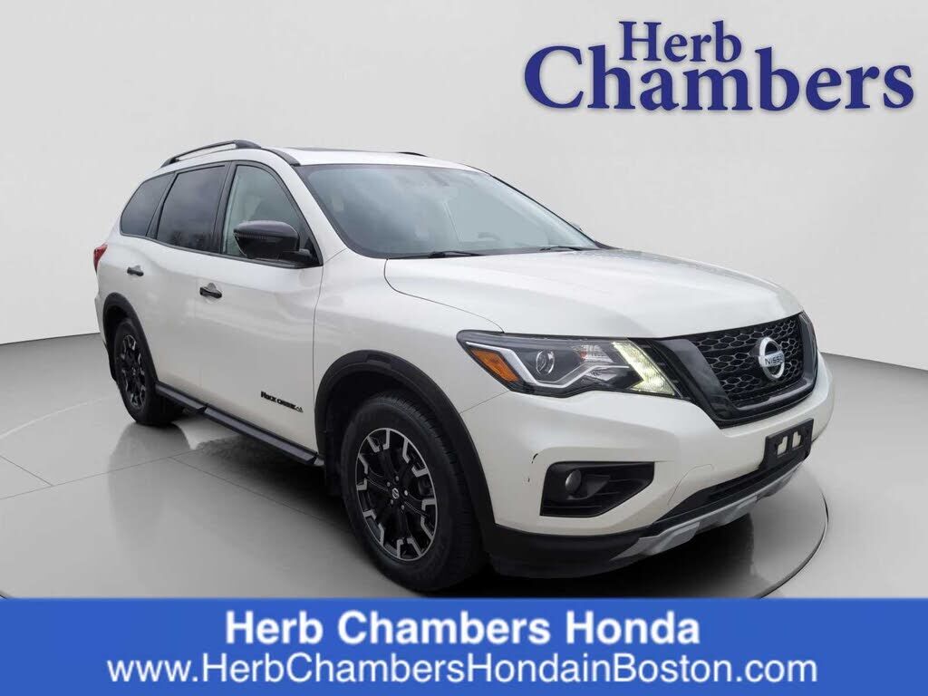 2019 NISSAN Pathfinder