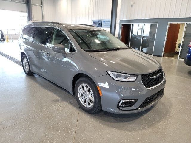 2022 CHRYSLER Pacifica
