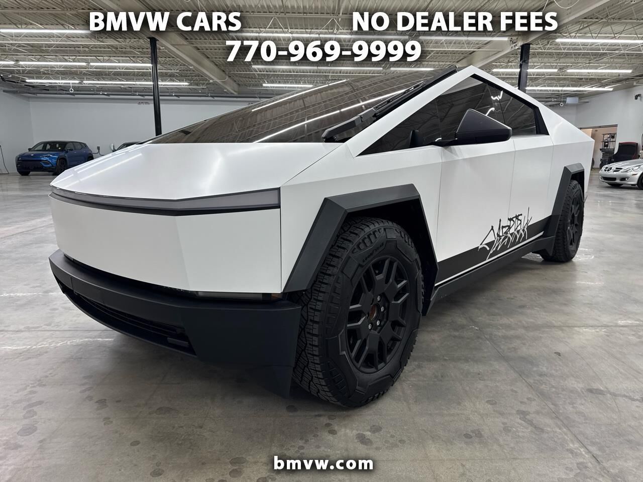 2024 TESLA Cybertruck