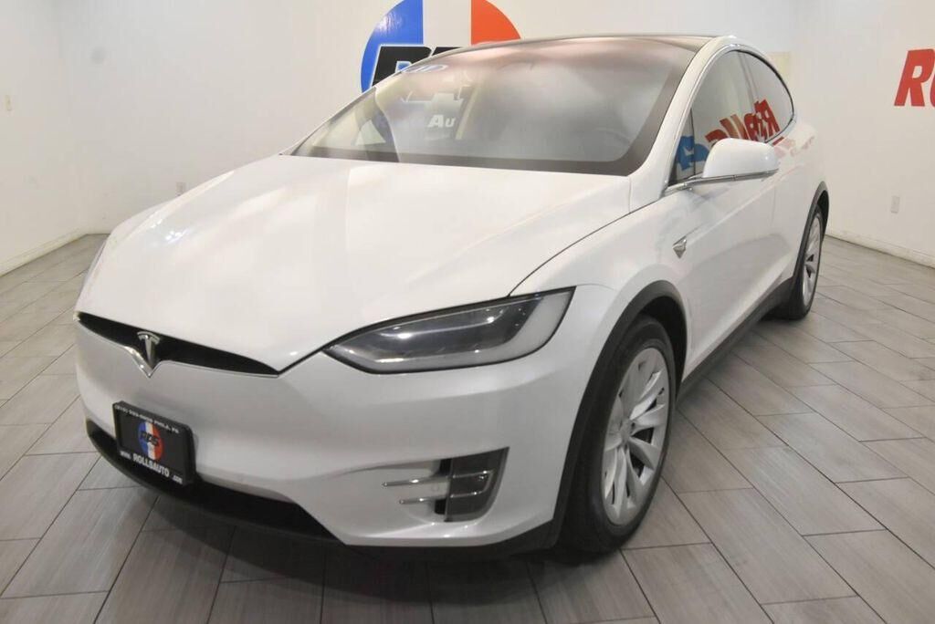 2017 TESLA Model X
