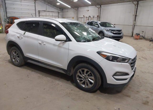 2017 HYUNDAI Tucson