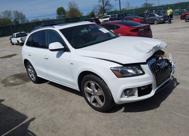 2012 AUDI Q5