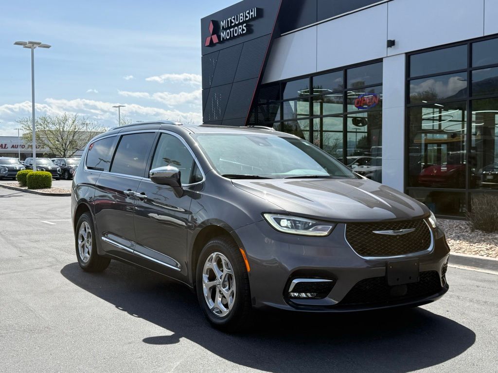 2021 CHRYSLER Pacifica