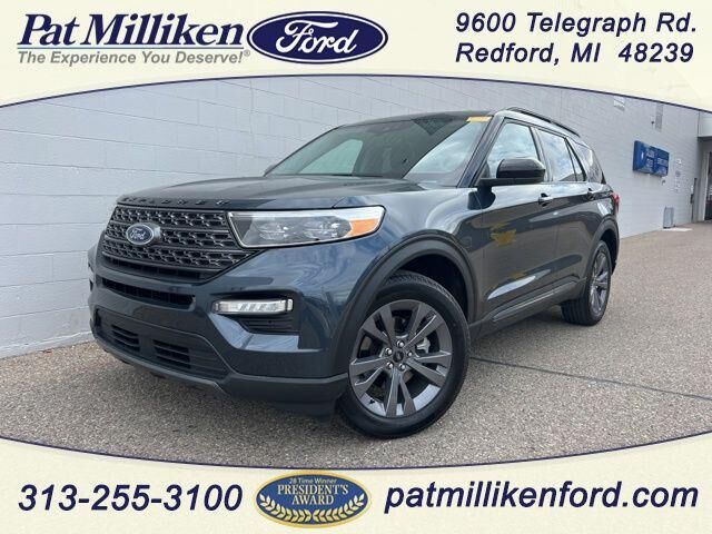 2023 FORD Explorer