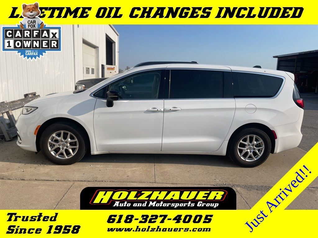 2024 CHRYSLER Pacifica