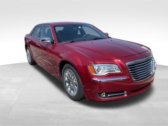 2012 CHRYSLER 300