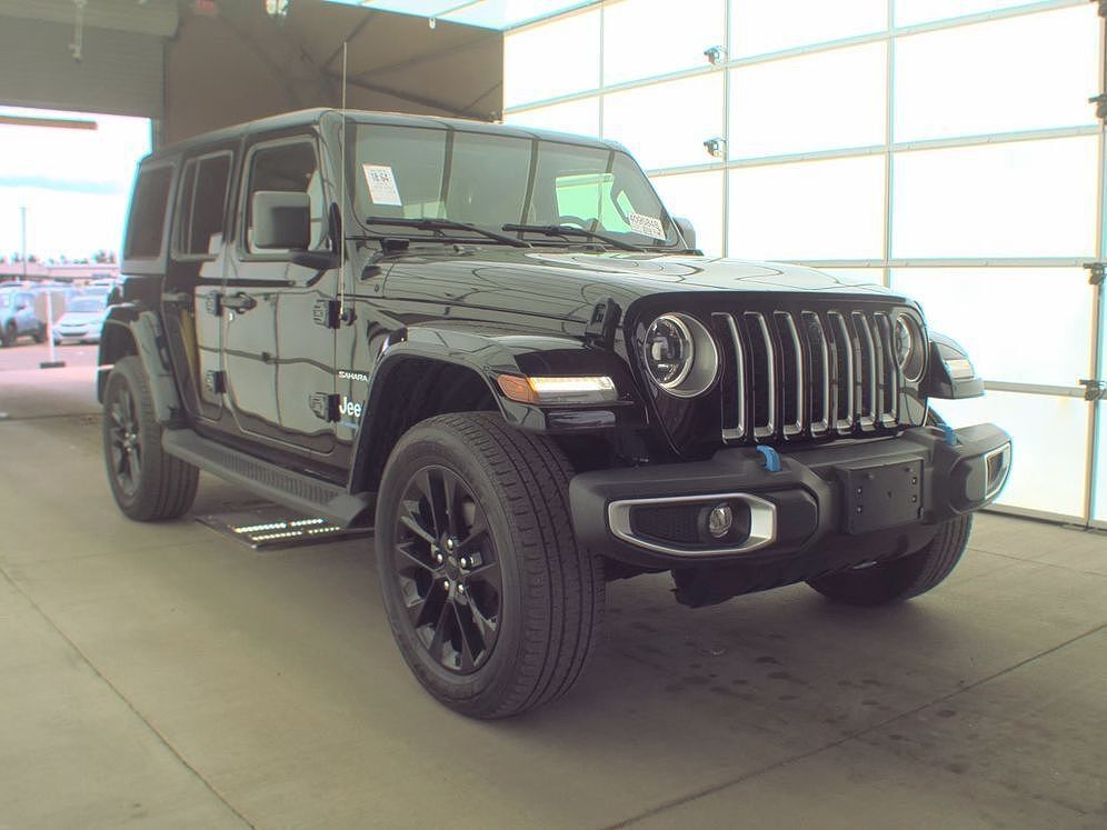 2023 JEEP Wrangler