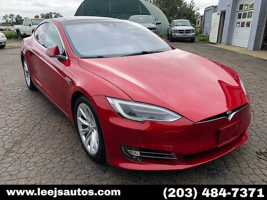2016 TESLA Model S