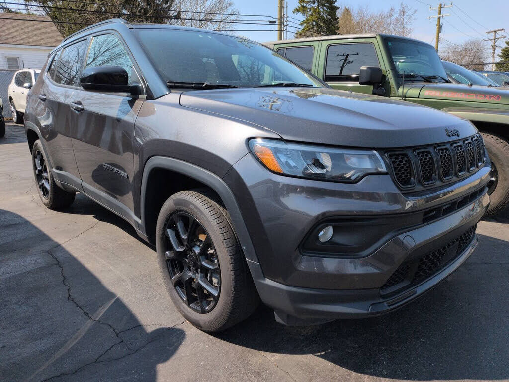 2023 JEEP Compass