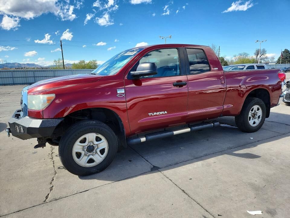 2010 TOYOTA Tundra