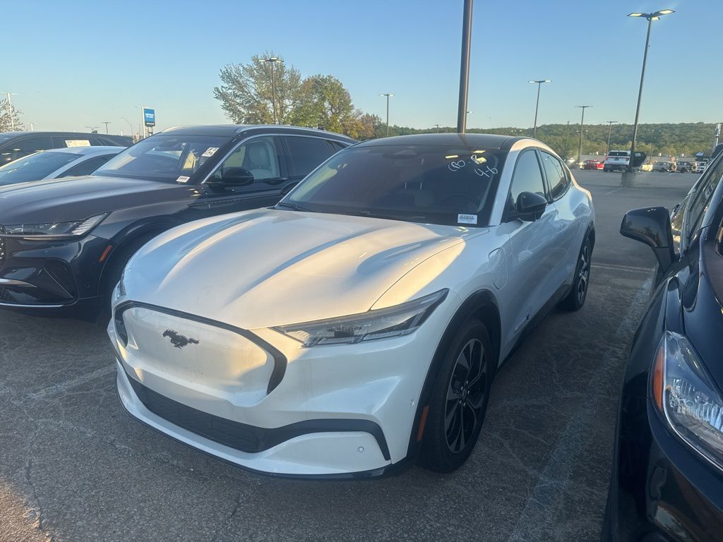 2022 FORD Mach-E