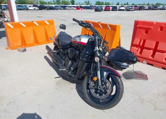 2018 SUZUKI Boulevard M109R B.O.S.S.