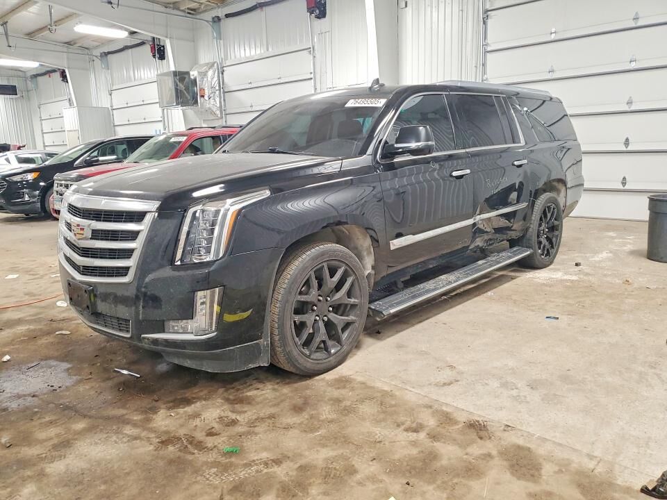 2017 CADILLAC Escalade ESV