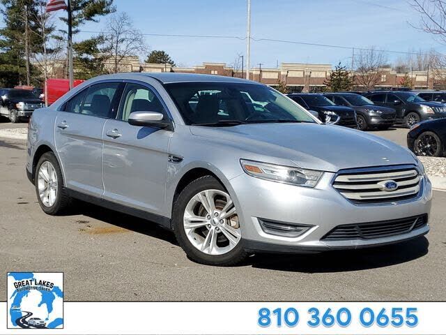 2014 FORD Taurus