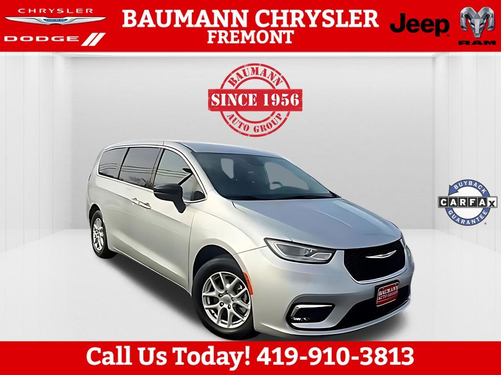2024 CHRYSLER Pacifica