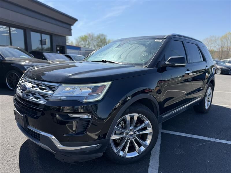 2018 FORD Explorer