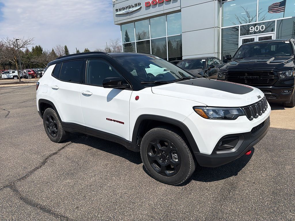 2023 JEEP Compass