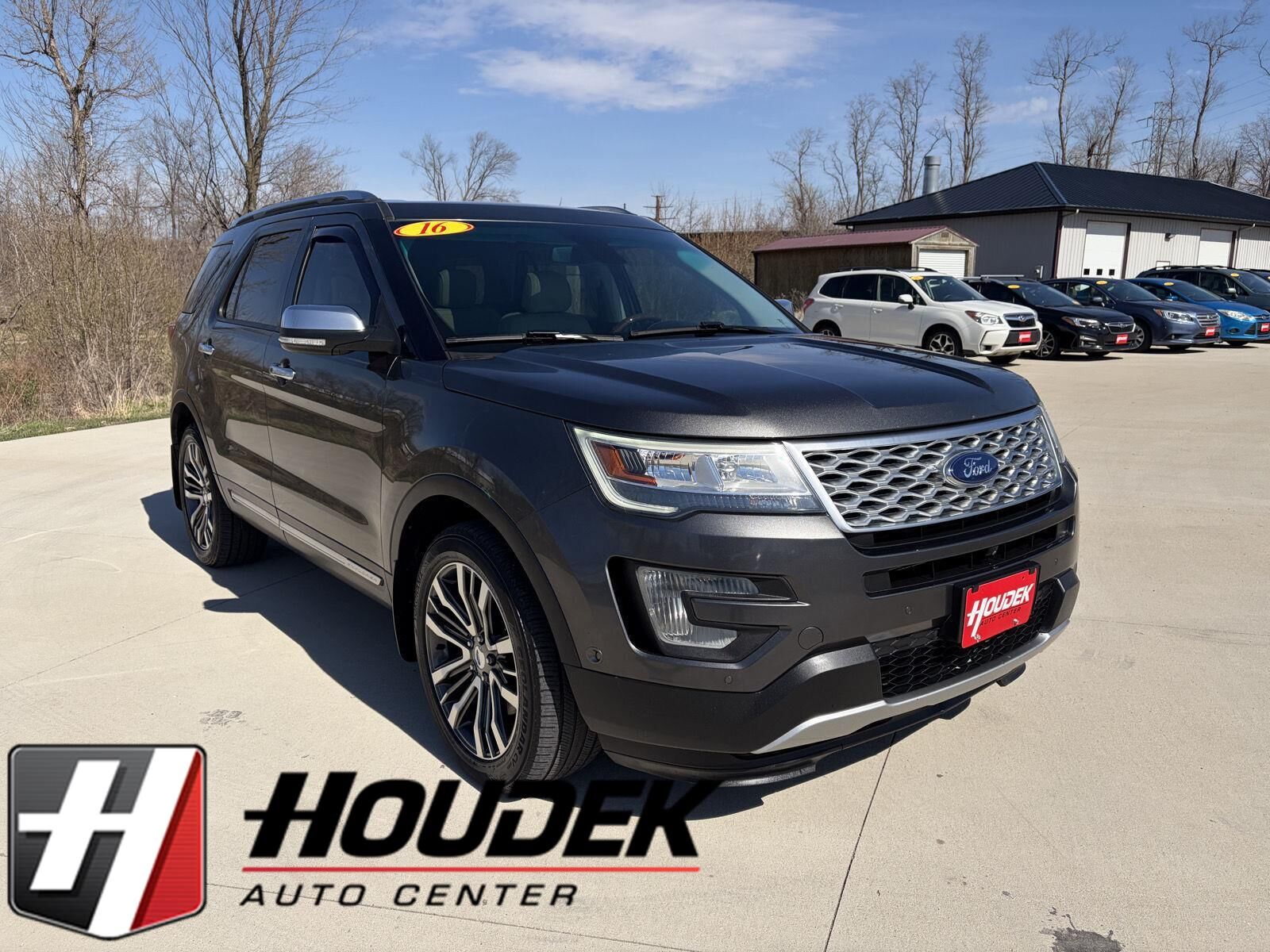 2016 FORD Explorer