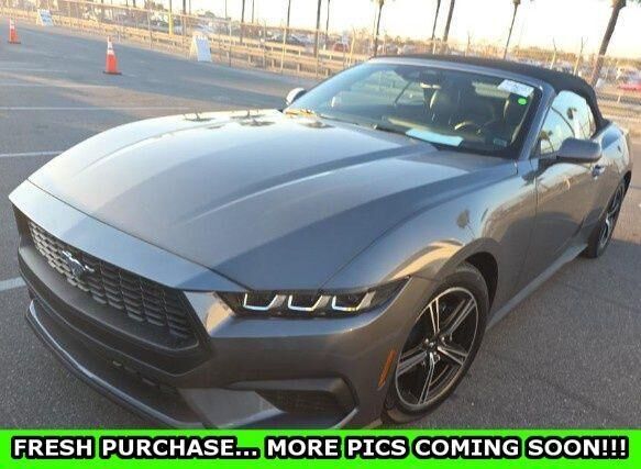 2025 FORD Mustang