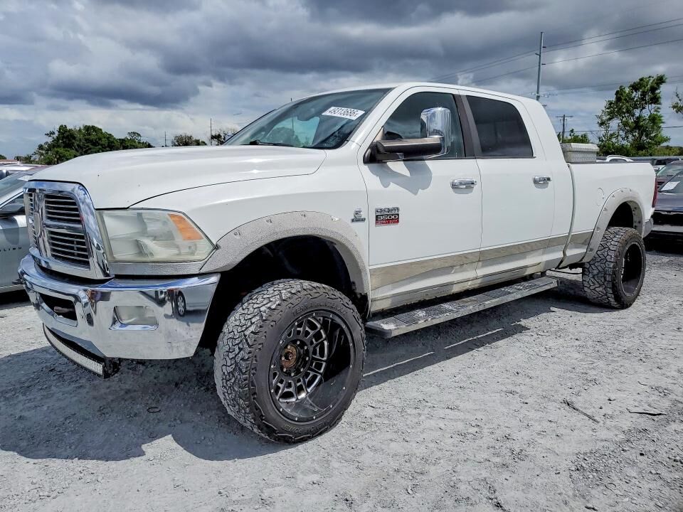 2011 DODGE Ram