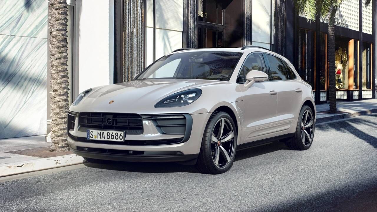 2026 PORSCHE Macan