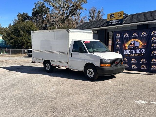 2021 GMC Cutaway Chassis