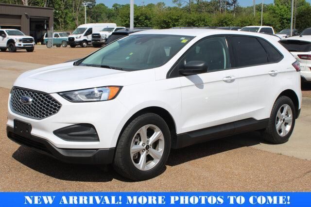 2023 FORD Edge