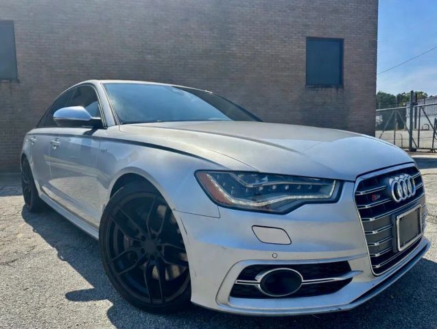 2013 AUDI S6