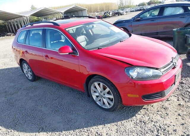 2011 VOLKSWAGEN Jetta Wagon