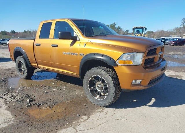 2012 DODGE Ram