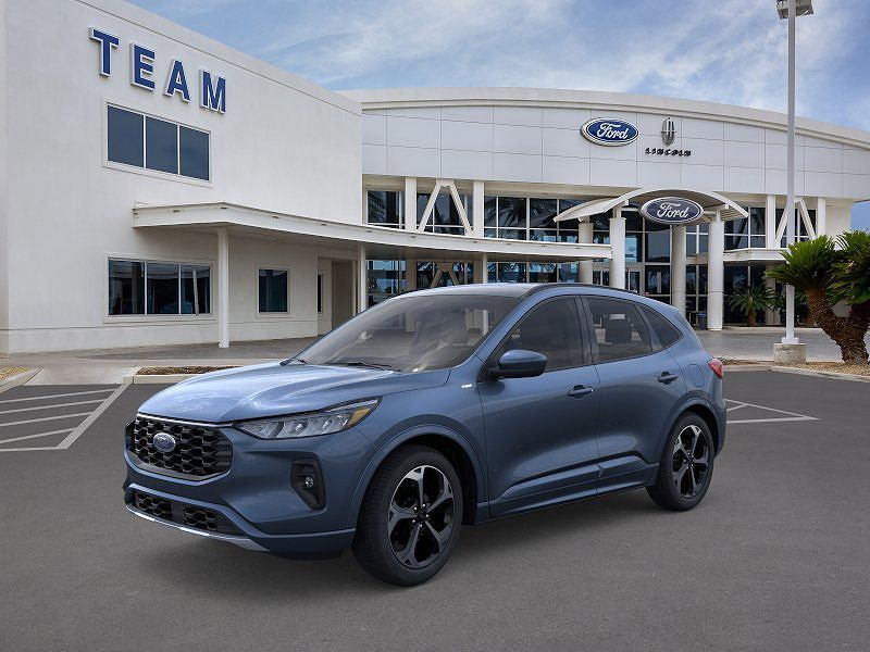 2024 FORD Escape